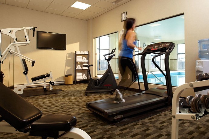 Imagen de los interiores del Hotel Spark by Hilton Montreal Brossard. Foto 17