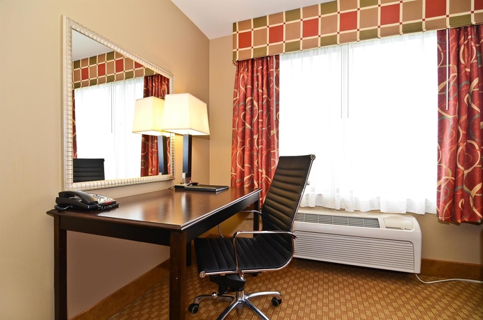 Imagen de la habitación del Hotel Spark by Hilton Oak Forest. Foto 4