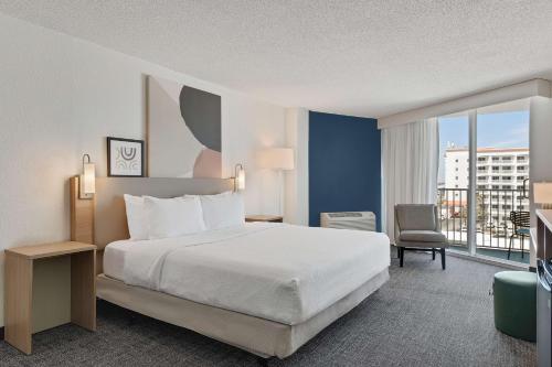 Imagen de la habitación del Hotel Spark by Hilton Ormond Beach Oceanfront. Foto 16