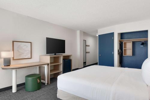 Imagen de la habitación del Hotel Spark by Hilton Ormond Beach Oceanfront. Foto 17