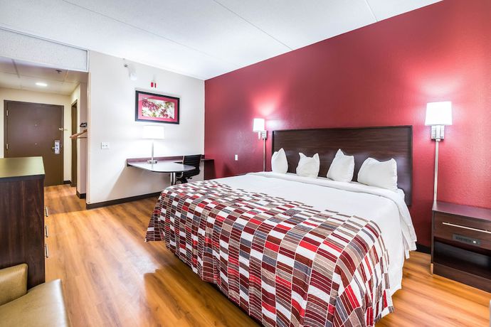 Imagen de la habitación del Hotel Spark by Hilton Palatine Arlington Heights. Foto 1