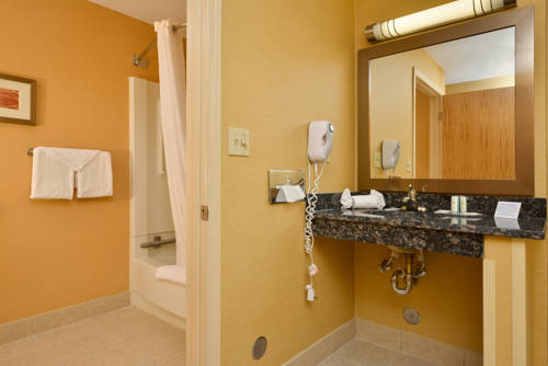 Imagen de la habitación del Hotel Spark by Hilton Plymouth. Foto 4