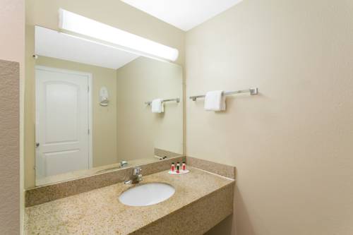 Imagen de la habitación del Hotel Spark by Hilton Rock Springs. Foto 3