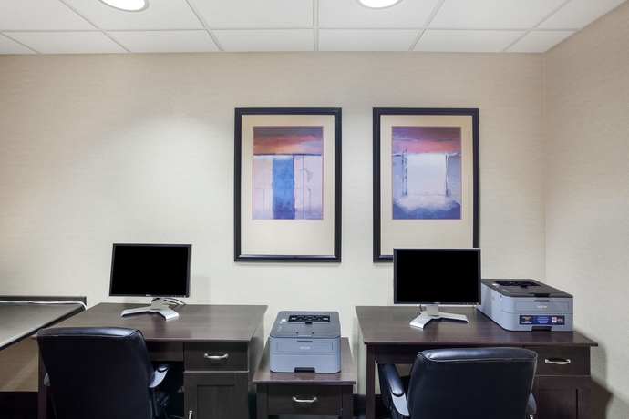 Imagen de los interiores del Hotel Spark by Hilton San Antonio Airport. Foto 13