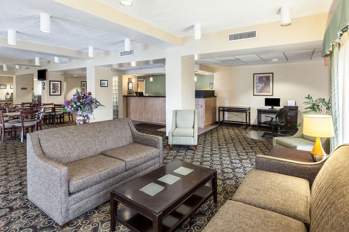 Imagen de los interiores del Hotel Spark by Hilton San Antonio Northwest near Six Flags. Foto 10