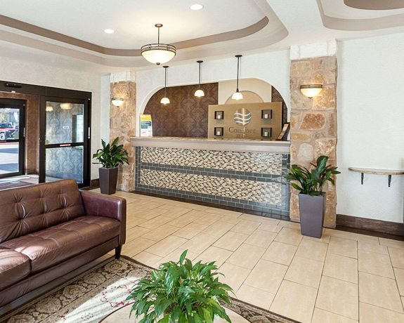 Imagen de los interiores del Hotel Spark by Hilton San Antonio near SeaWorld. Foto 15