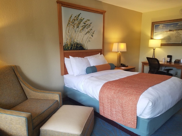 Imagen de la habitación del Hotel Spark by Hilton Sarasota Siesta Key Gateway. Foto 14