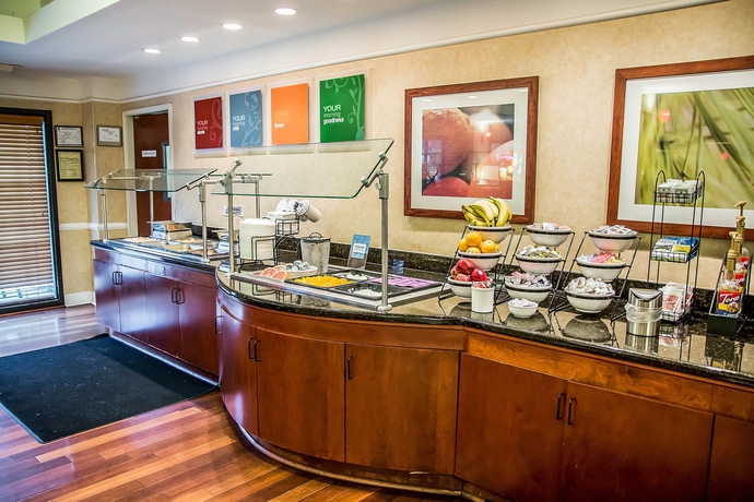 Imagen general del Hotel Spark by Hilton Savannah Airport. Foto 1