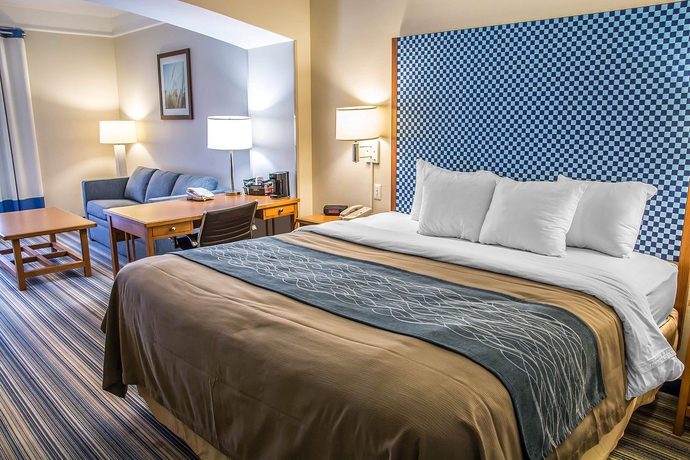 Imagen del bar/restaurante del Hotel Spark by Hilton Savannah Airport. Foto 6