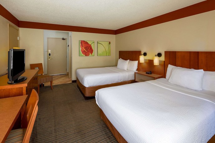 Imagen de la habitación del Hotel Spark by Hilton Savannah Midtown. Foto 15