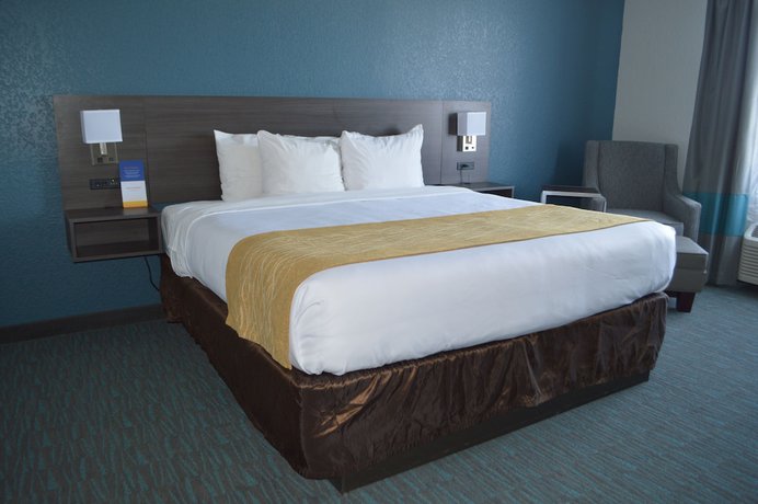 Imagen de la habitación del Hotel Spark by Hilton Selma. Foto 12