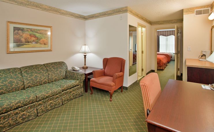 Imagen general del Hotel Spark by Hilton Summerville. Foto 1