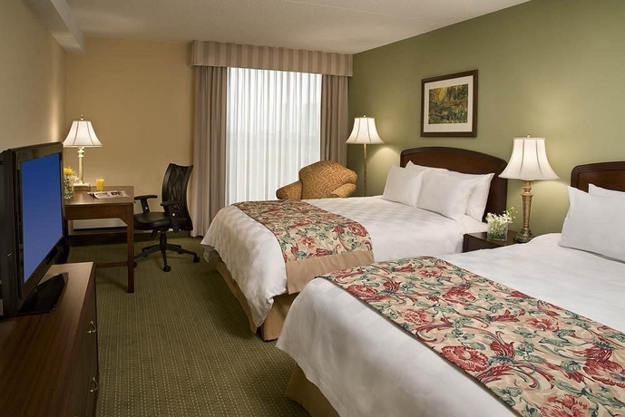 Imagen de la habitación del Hotel Spark by Hilton Toronto Airport. Foto 2