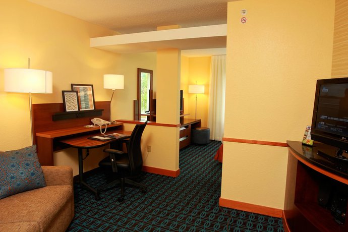 Imagen de la habitación del Hotel Spark by Hilton Traverse City. Foto 4