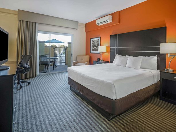 Imagen de la habitación del Hotel Spark by Hilton Tucson Reid Park. Foto 16