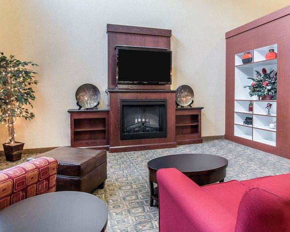Imagen de los interiores del Hotel Spark by Hilton Vestal Binghamton University Area. Foto 19