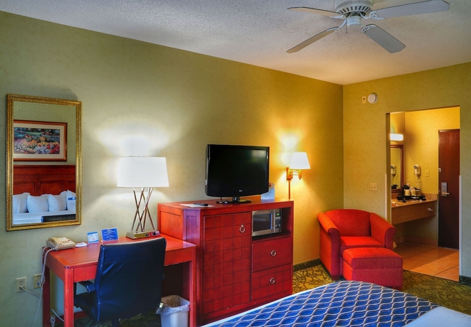 Imagen de la habitación del Hotel Spark by Hilton Walker Grand Rapids North. Foto 16