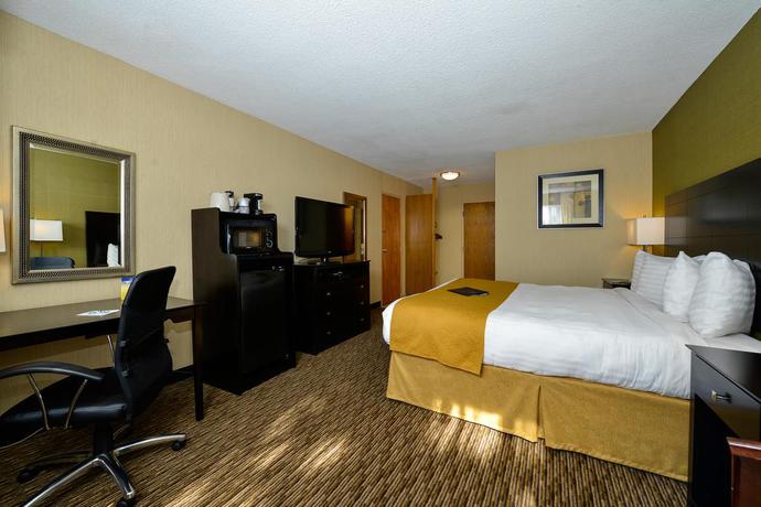 Imagen de la habitación del Hotel Spark by Hilton Watertown. Foto 6