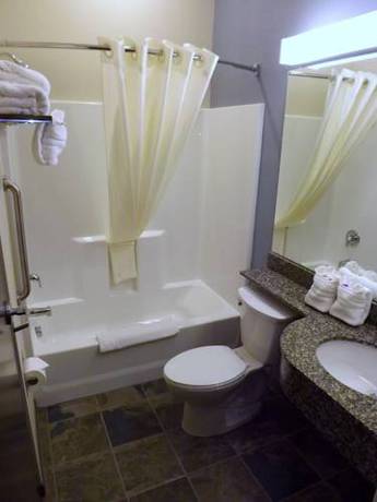 Imagen de la habitación del Hotel Spark by Hilton Wilkes Barre. Foto 8