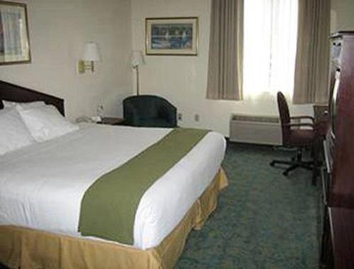 Imagen de la habitación del Hotel Spark by Hilton Williams. Foto 13