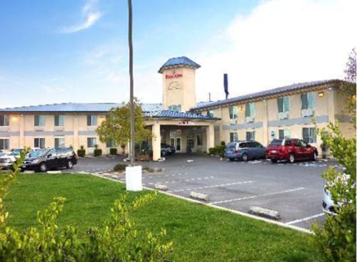 Imagen general del Hotel Spark by Hilton Williams. Foto 8