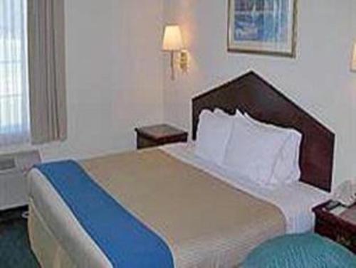 Imagen de la habitación del Hotel Spark by Hilton Williams. Foto 18