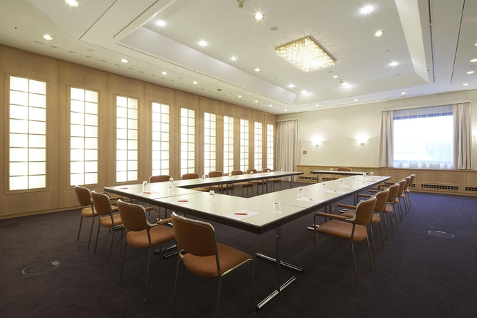 Imagen de los interiores del Hotel Spark by Hilton Wuppertal City Centre. Foto 8