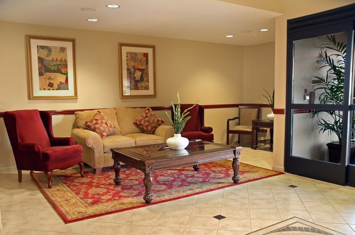 Imagen de los interiores del Hotel Spark by Hilton Yucca Valley Joshua Tree. Foto 6