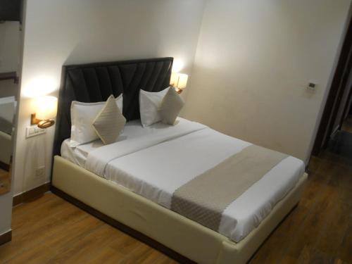 Imagen general del Hotel Sparkle, Zirakpur. Foto 2