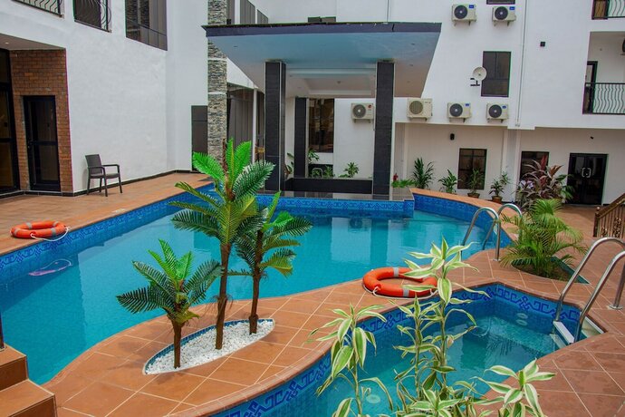 Imagen general del Hotel Sparklyns And Suites. Foto 6