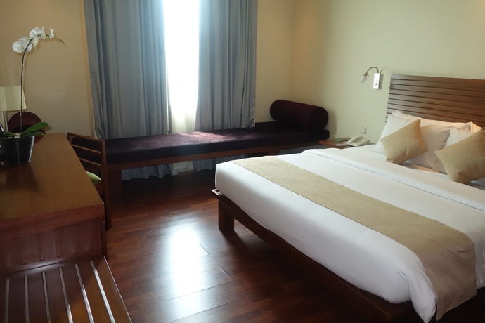 Imagen de la habitación del Hotel Sparks Luxe Jakarta. Foto 6