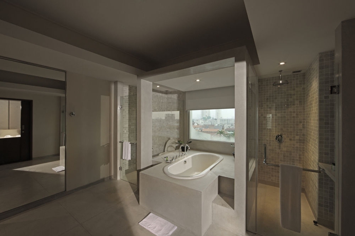 Imagen de la habitación del Hotel Sparks Luxe Jakarta. Foto 7