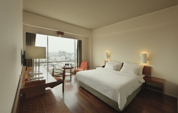 Imagen de la habitación del Hotel Sparks Luxe Jakarta. Foto 9