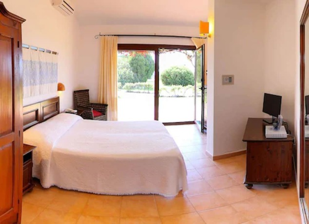 Imagen de la habitación del Hotel Spartivento. Foto 11