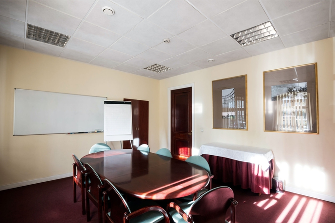 Imagen de los interiores del Hotel Spbvergaz. Foto 12