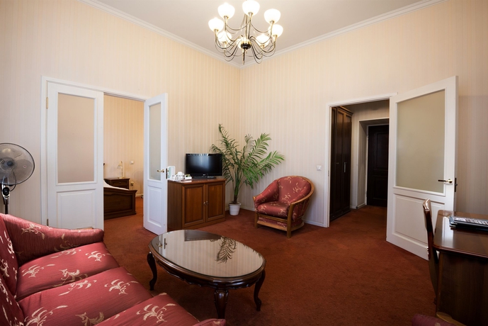Imagen de los interiores del Hotel Spbvergaz. Foto 14