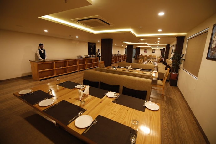 Imagen del bar/restaurante del Hotel Spectrum Resort Spa and Convention. Foto 2