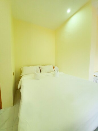 Imagen de la habitación del Hotel Speed 8 Inn by Cocotel. Foto 11