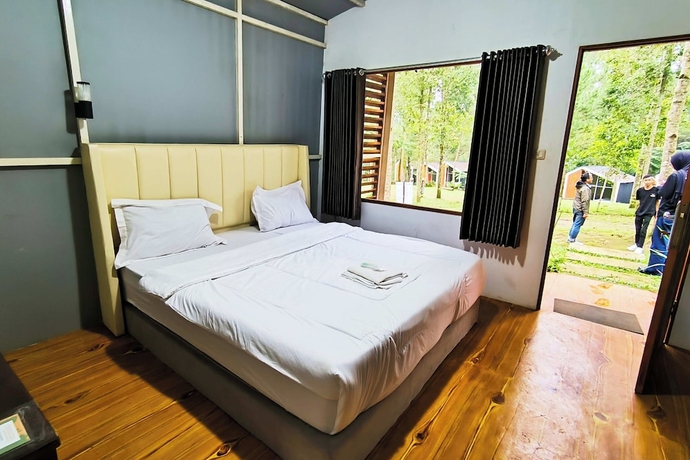 Imagen de la habitación del Hotel Spekta Merbabu powered by Cocotel. Foto 10