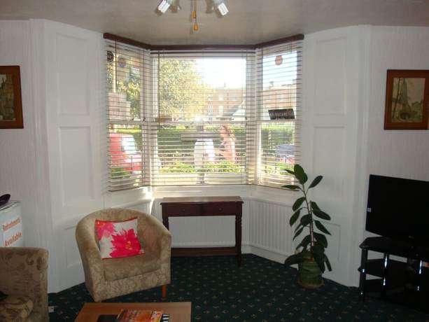 Imagen de la habitación del Hotel Spencer Court. Foto 3