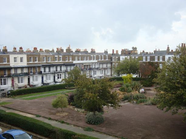 Imagen de la habitación del Hotel Spencer Court. Foto 9