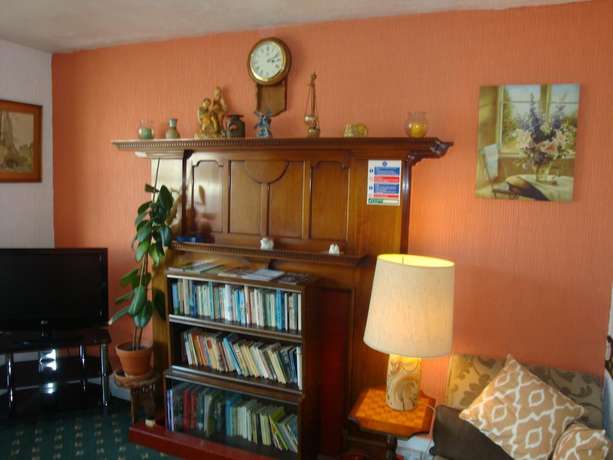 Imagen de la habitación del Hotel Spencer Court. Foto 13