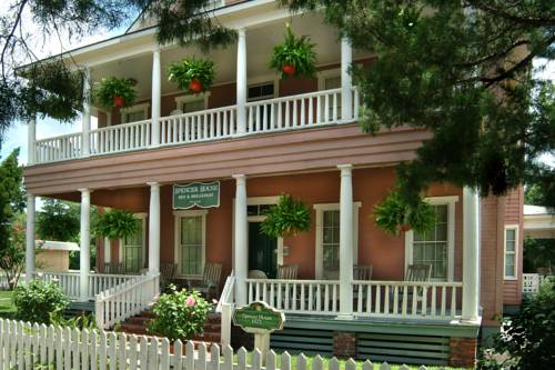 Imagen de la habitación del Hotel Spencer House Inn. Foto 2