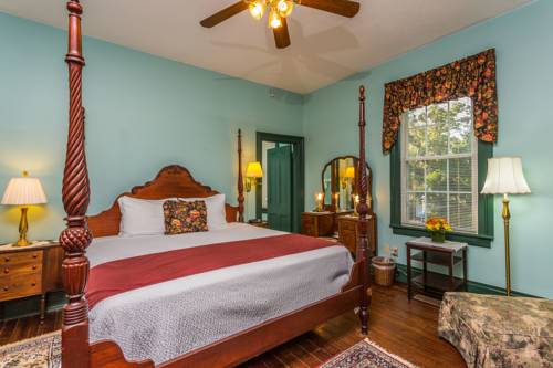 Imagen de la habitación del Hotel Spencer House Inn. Foto 16