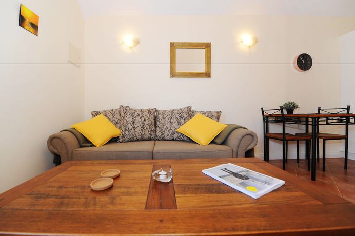 Imagen de la habitación del Hotel Spencer Suites Albany. Foto 4