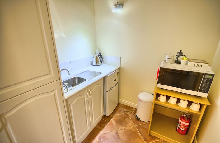 Imagen de la habitación del Hotel Spencer Suites Albany. Foto 18