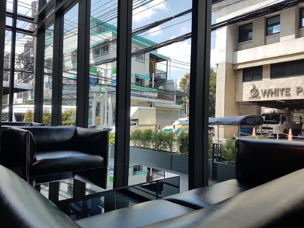 Imagen de los interiores del Hotel Spenza. Foto 16