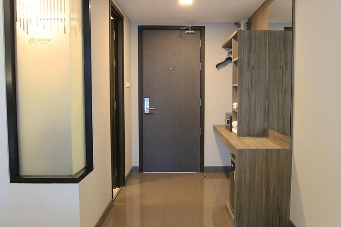 Imagen de la habitación del Hotel Spenza. Foto 14