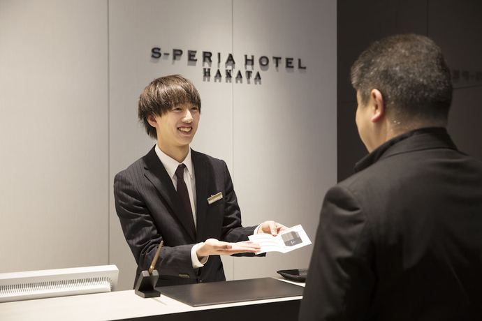 Imagen de los interiores del Hotel S-peria Hakata. Foto 17