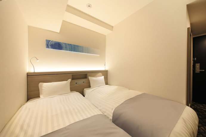 Imagen de la habitación del Hotel S-peria Inn Osaka Hommachi. Foto 3